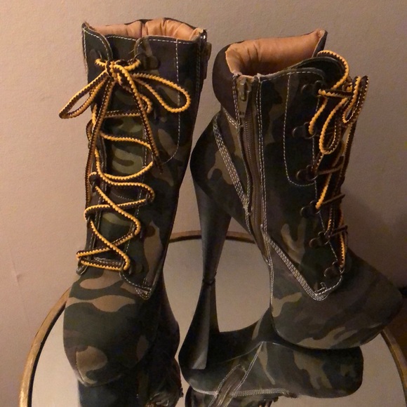 LAST PAIR SZ 6‼️ - Picture 3 of 4